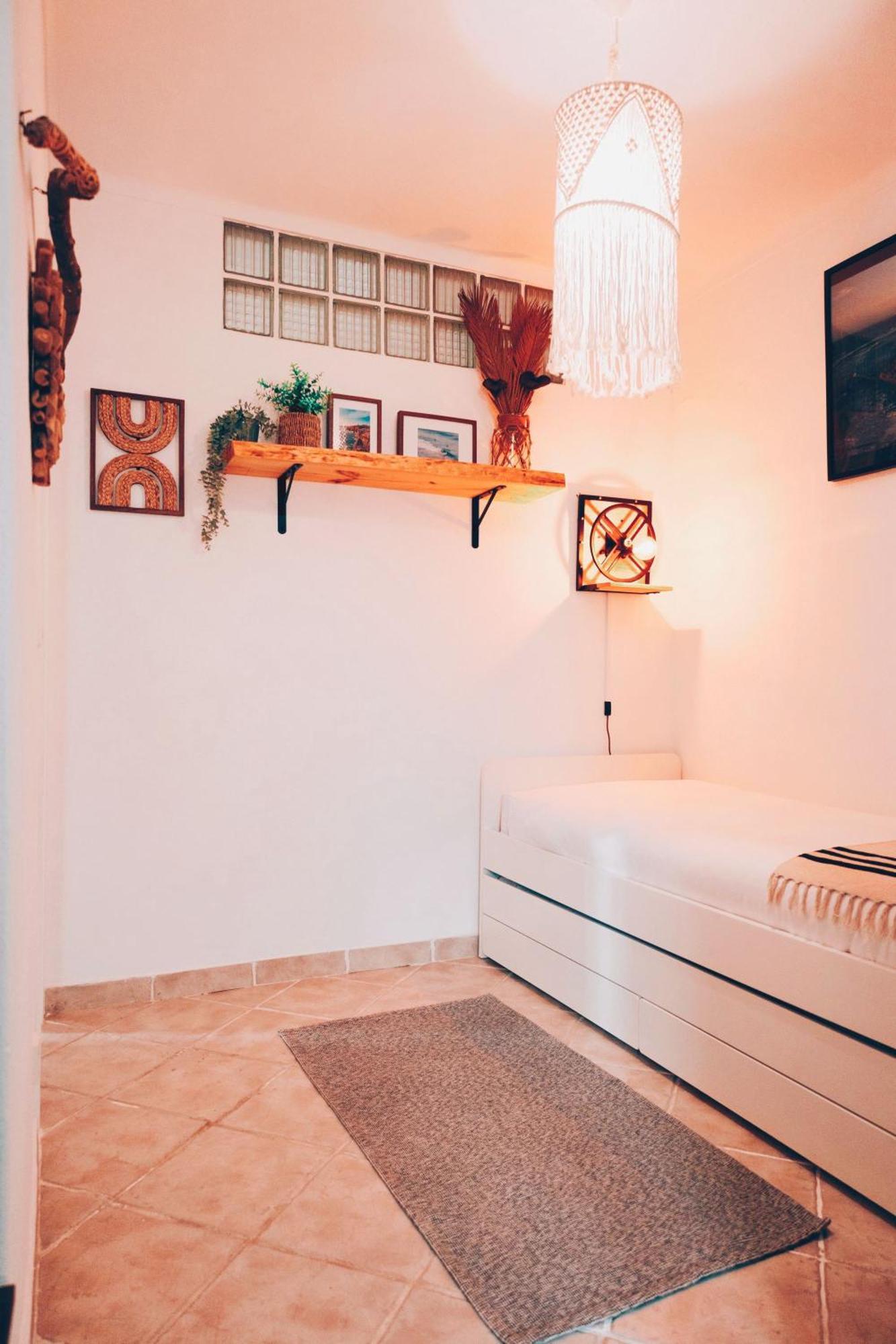 Um Lugar Ao Sol Beach House Azenhas Do Mar Sintra Exterior photo